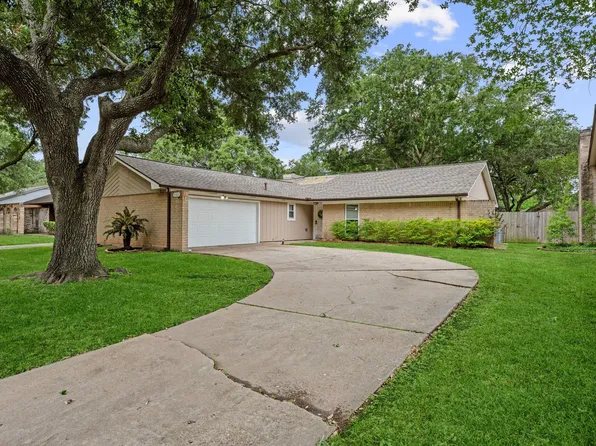 5123 Crystal Bay Dr, Houston, TX 77084