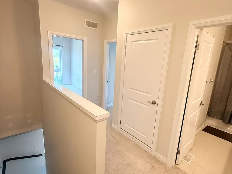261 Woodbine Ave #65 — Photo 6