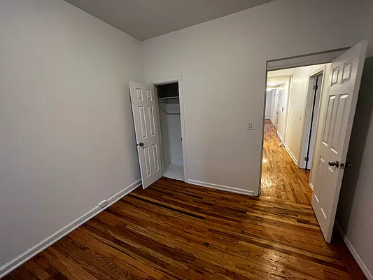 Rented by Salon Realty Corp | media 13