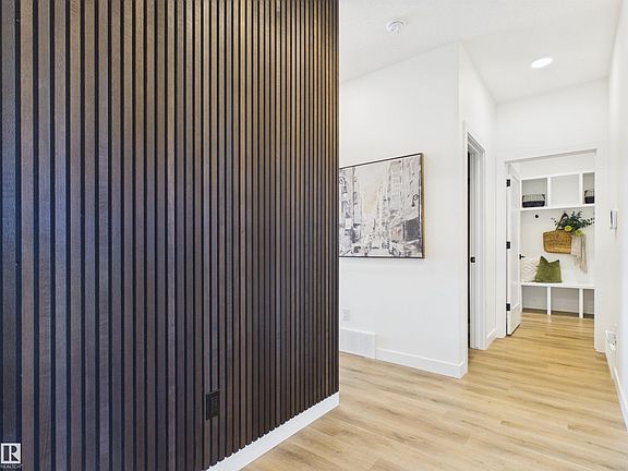 3rd image of 139 Ficus Way