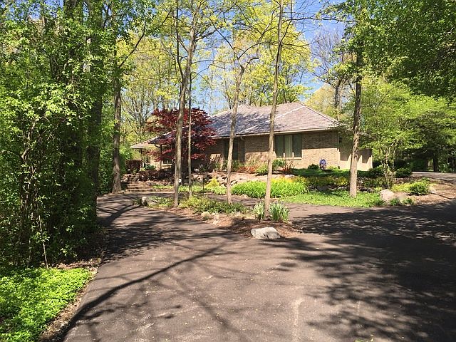 1st image of 16670 W Old Orchard Dr