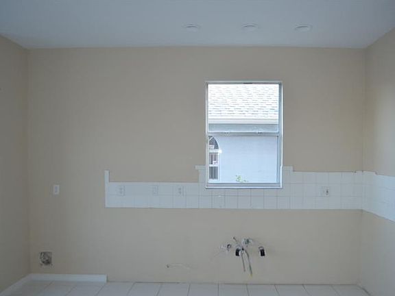 5th image of 2207 Mallard Creek Cir