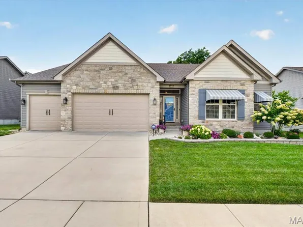 5331 Wilson Ct, Oakville, MO 63129