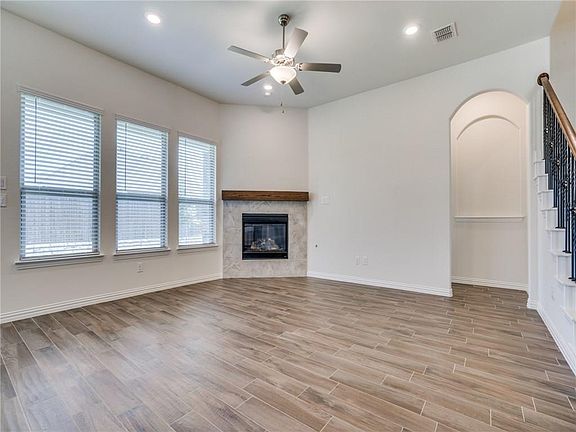 5th image of 2739 Salt Creek Way