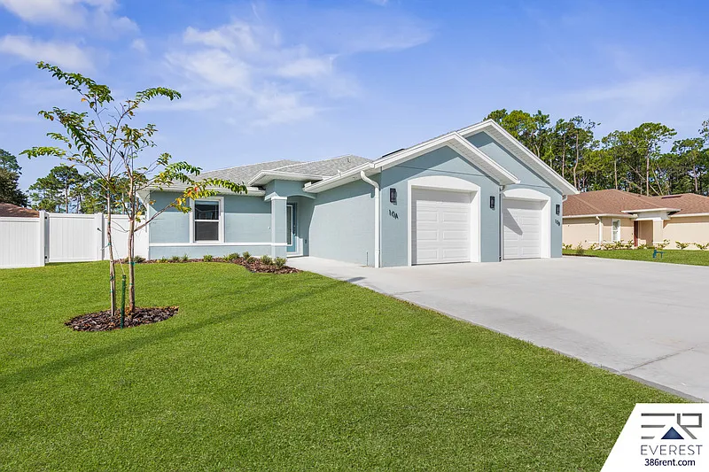 3 bed, 2.0 bath, 1649 sqft, $1,850 — Photo 3