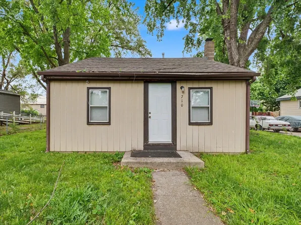 710 E Park St, Urbana, IL 61802