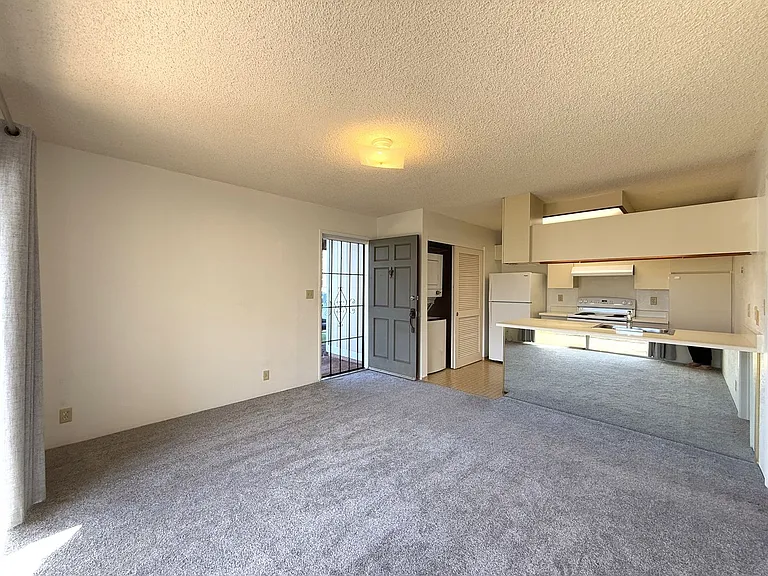 94-1097 Paawalu St #U4 — Photo 5