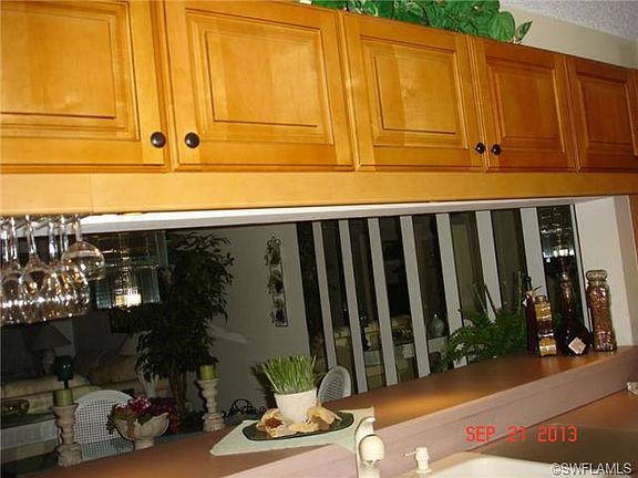 3rd image of 5741 Deauville Cir APT F207