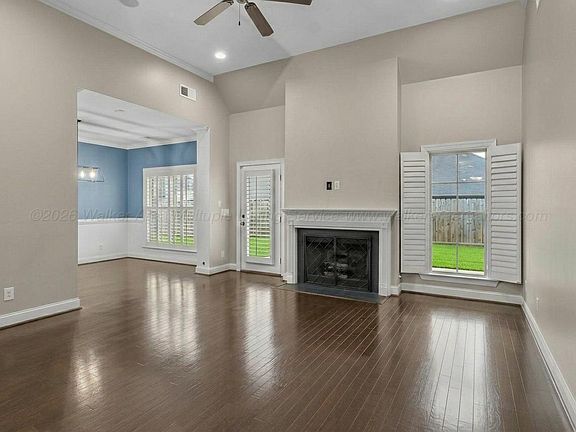 3rd image of 104 Meadow Way