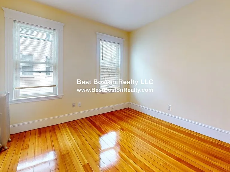 274 Belgrade Ave #2 — Photo 9