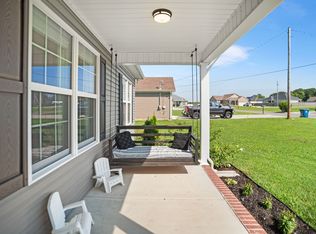 32 Saddle St, Manchester, TN 37355