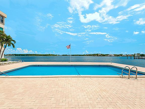 3rd image of 1810 New Palm Way #315