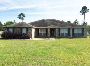 5801 Michael Dr, Milton, FL 32583
