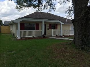 4900 Berkley Dr, New Orleans, LA 70131