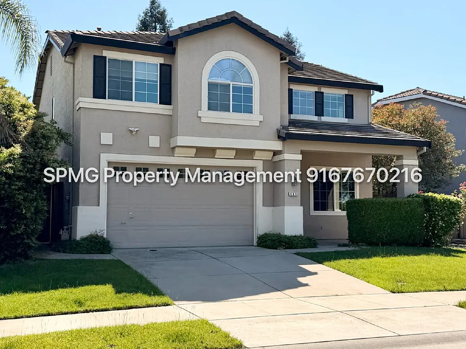 609 Granada Pass Dr