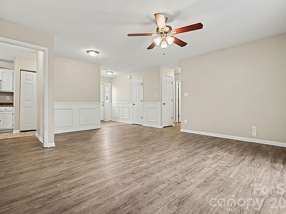 4th image of 6027 Running Deer Rd