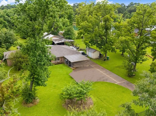 8406 Mount Houston Rd, Houston, TX 77050