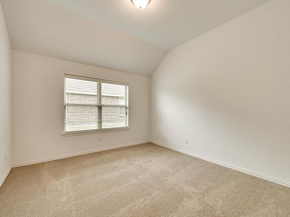 5th image of 1020 Water Garden Cir
