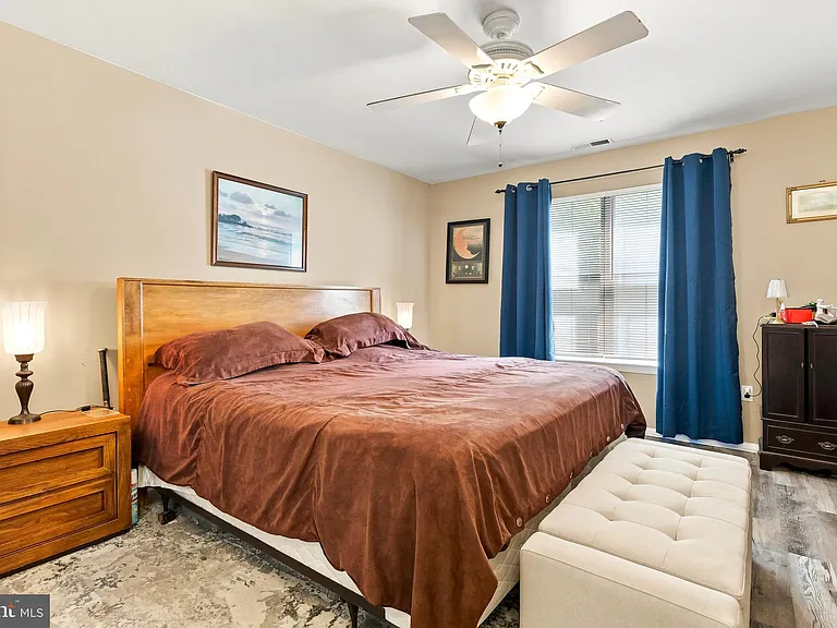 53 W Bluebell Ln #A — Photo 11
