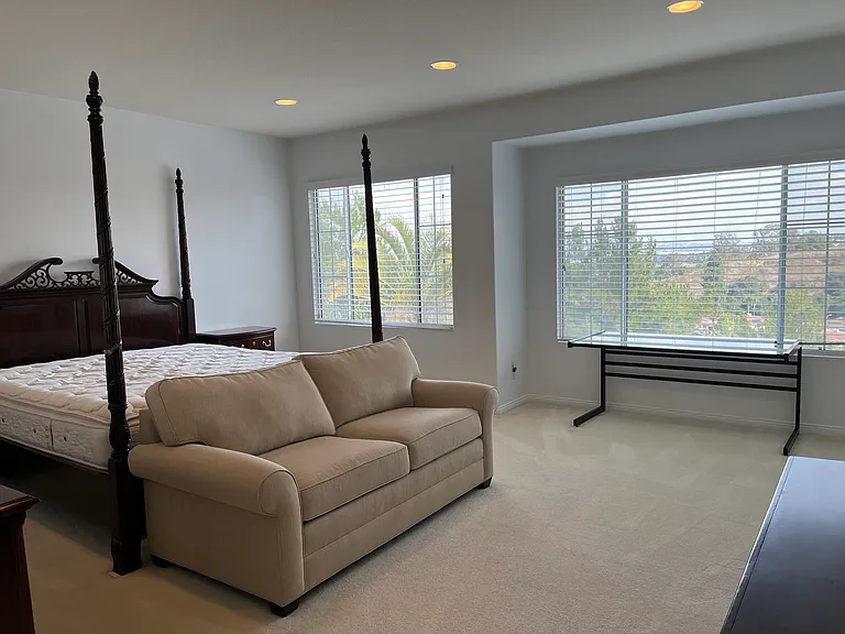 2558 Carlton Pl — Photo 14