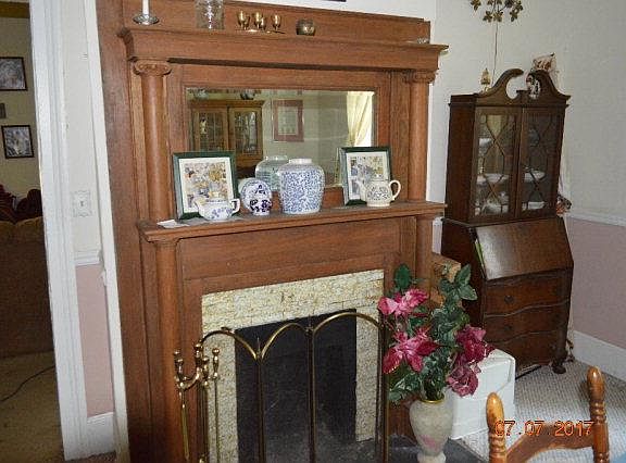 Image 5: Fireplace w/ Mantel