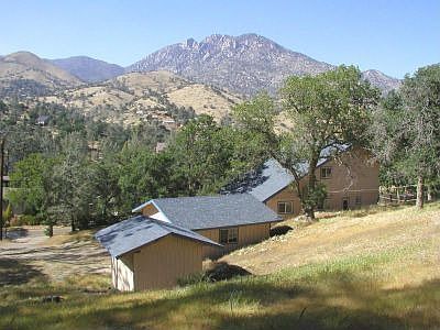 Home on 3/4 Ac.