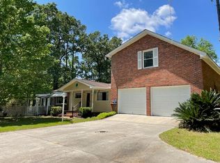 837 Stumphole Rd, Elloree, SC 29047