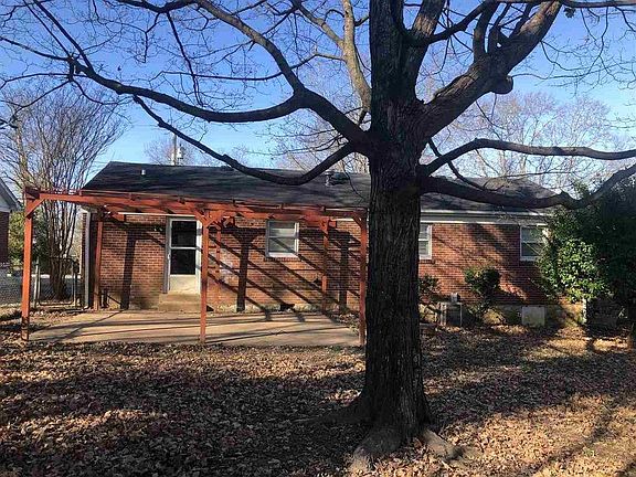 3rd image of 1116 Baldwin Dr