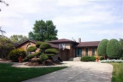 1809 Bluebird Ln photo 1