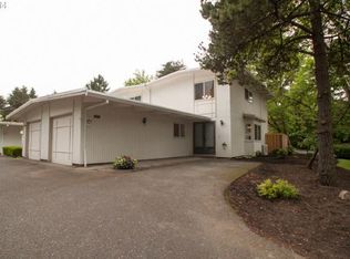 12070 SW Camden Ln, Beaverton, OR 97008