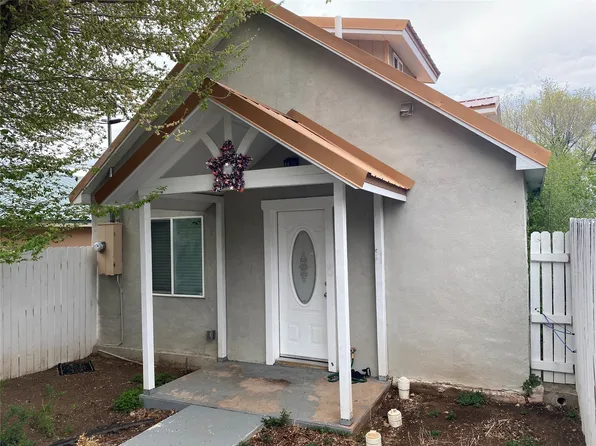 2122 Montezuma St, Las Vegas, NM 87701