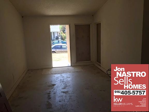 2nd image of 5826 41st St