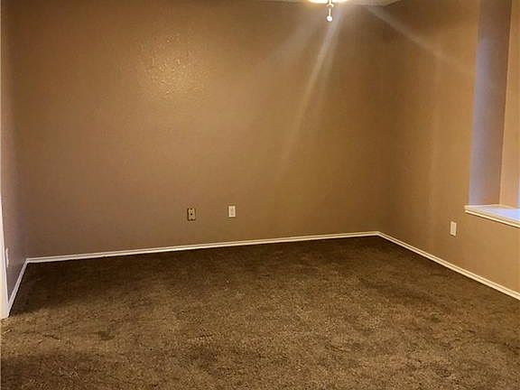 5th image of 13605 Cambourne Dr