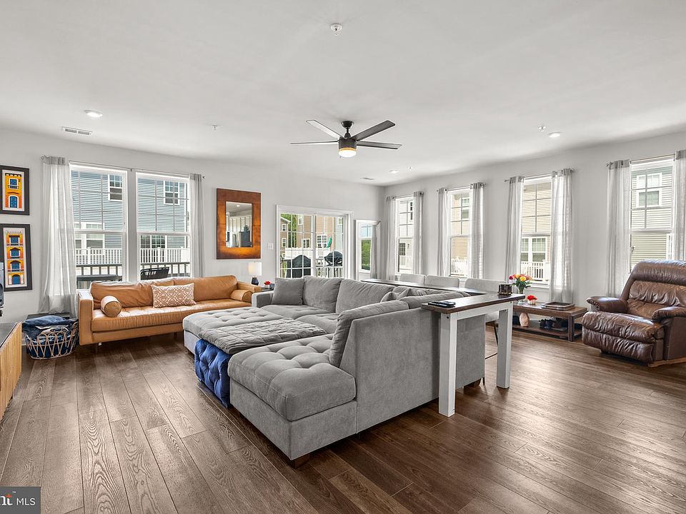 10552 Neil Armstrong Way, Lanham, MD 20706 Zillow