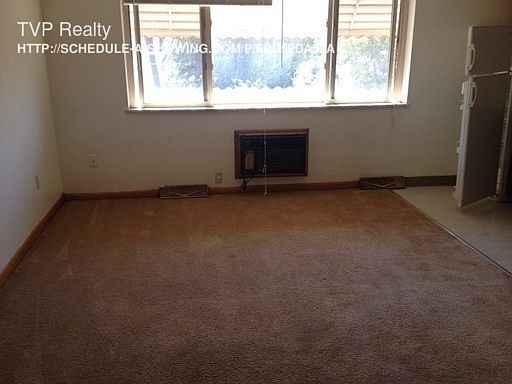 4th image of 1140 E Erie Ave APT 12