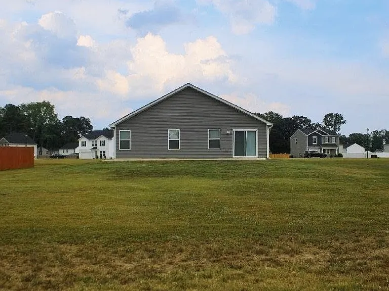 87 Heron Ct — Photo 2