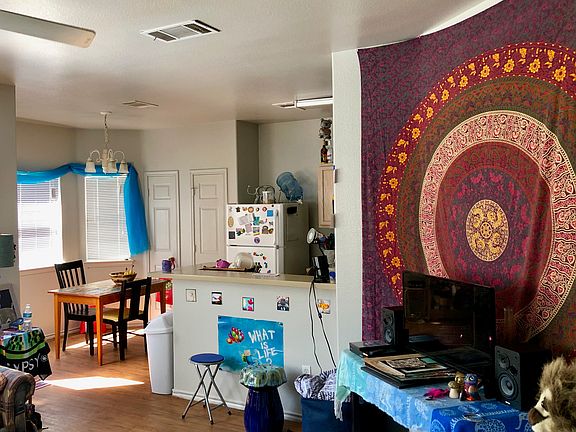 5th image of 129-131 Cedargrove #129