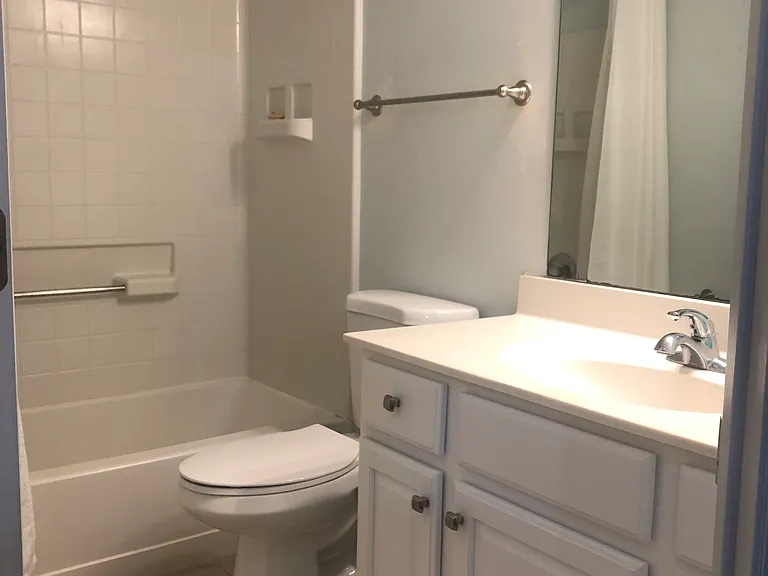 1680 Oakbrooke Ct — Photo 20