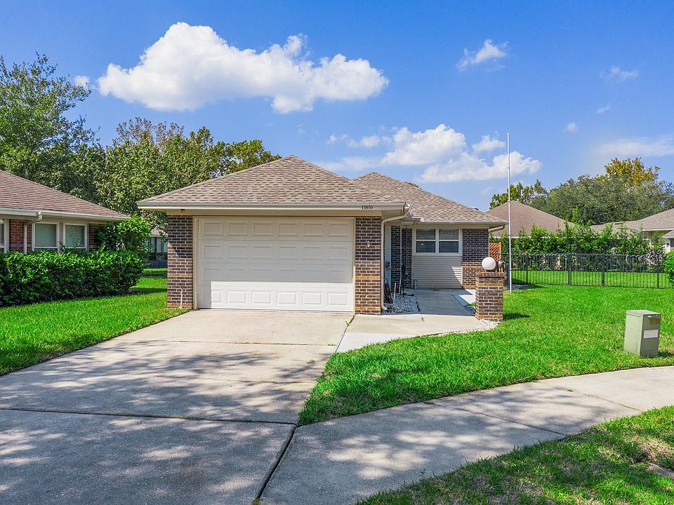 1st image of 13655 Gordonia Ct