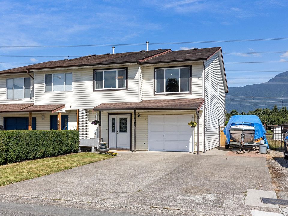 1st image of 1590 Logan Rd