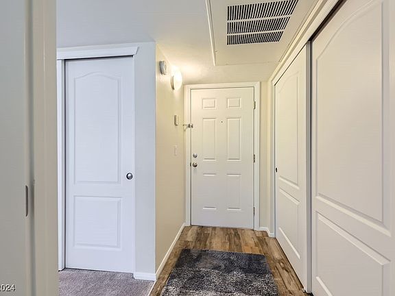 5th image of 2121 Blue Breeze Dr Unit 205