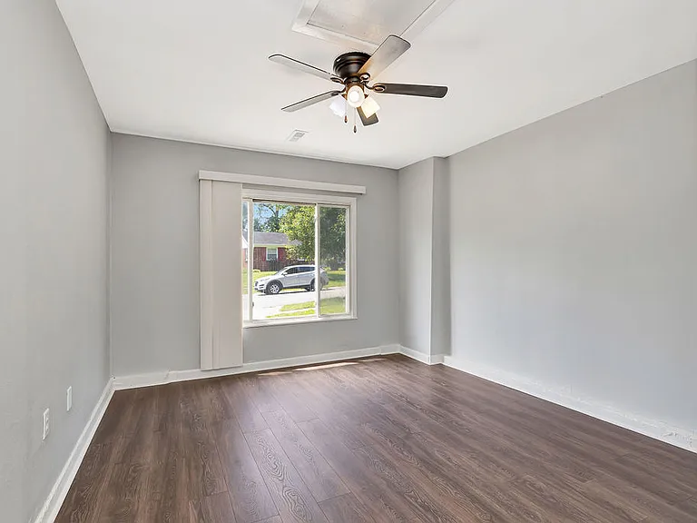 3232 Deshler Dr — Photo 26