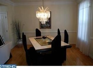 1008 Twining Rd, Dresher, PA 19025