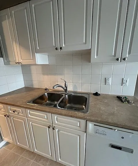 1280 Madison Ave #303 — Photo 4