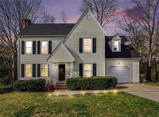 5518 Cobble Glen Ct, Greensboro, NC 27407