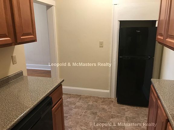 5th image of 223 Essex St APT 40