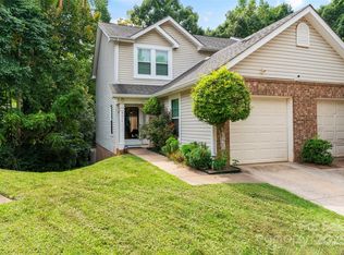 9614 Green Gable Ct, Charlotte, NC 28270