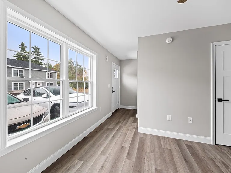 50 Pembroke Dr #65B — Photo 5
