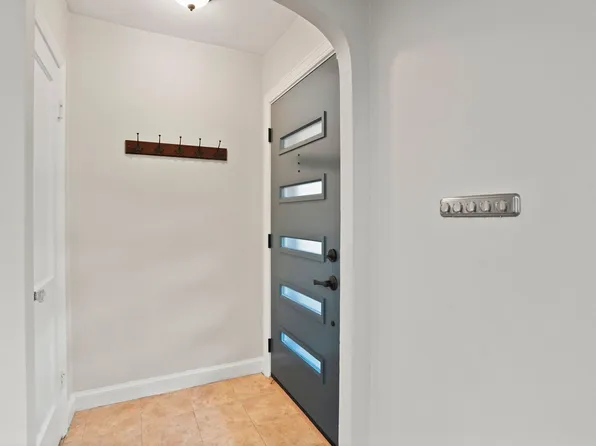 2214 13th St NE, Washington, DC 20018