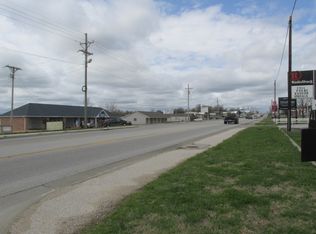 1320 S Ash St, Buffalo, MO 65622